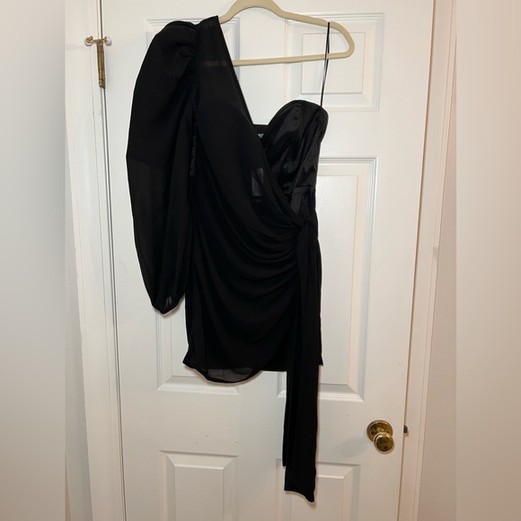 Brand new Nasty Gal dress - Picture 2 of 4